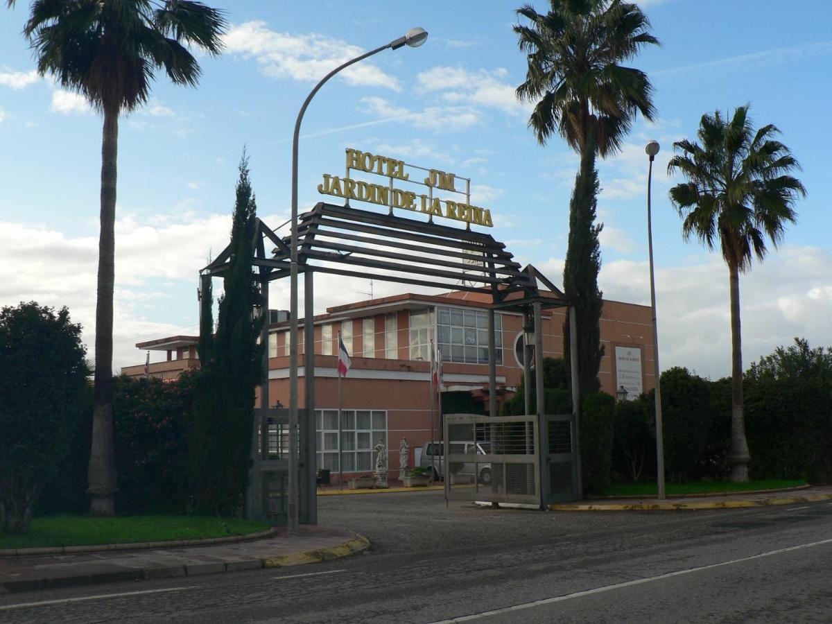 Hotel Jm Jardin De La Reina Guillena Екстер'єр фото